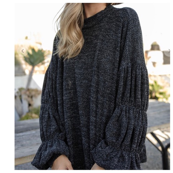 31 Boho Mock Neck Shirring Balloon Sleeve Knit Top - Picture 2 of 4